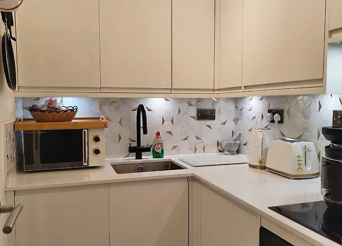 Bougie Studio By St Pauls