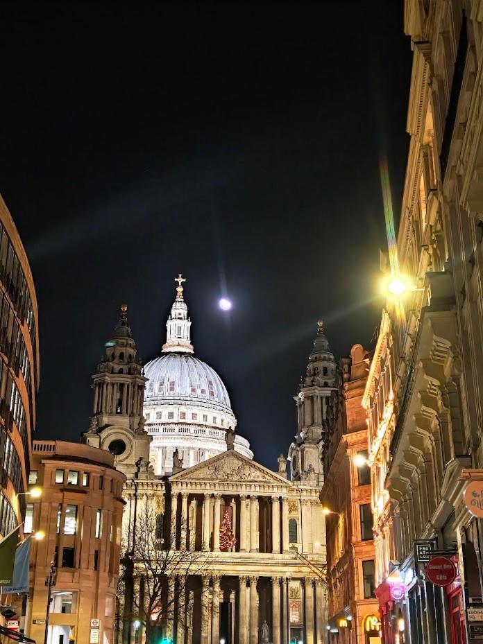 Bougie By St Pauls * Londres